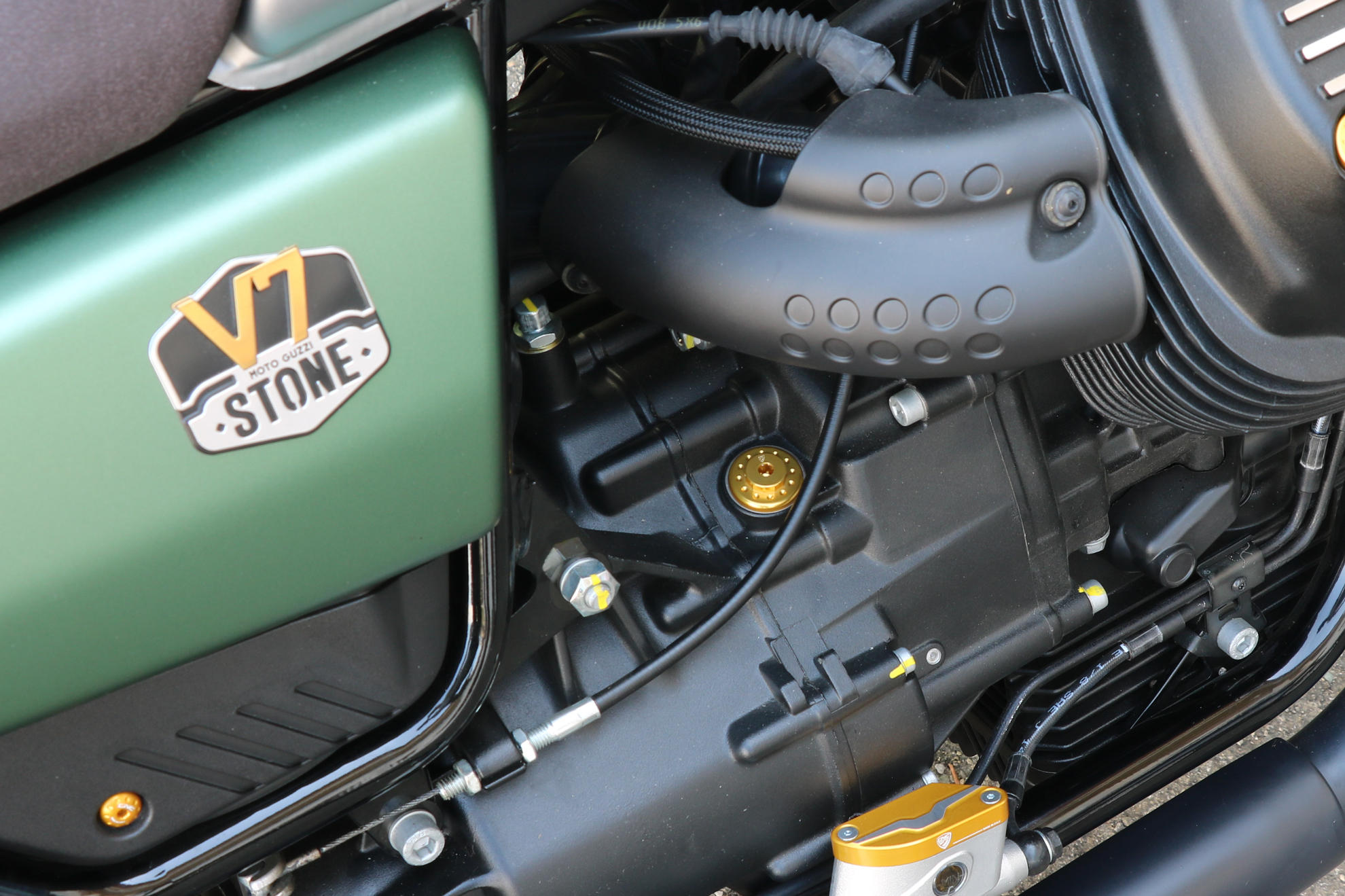 CNC Racing 'EXAGON' Gearbox Oil Fill Plug for Moto Guzzi M20x1.5